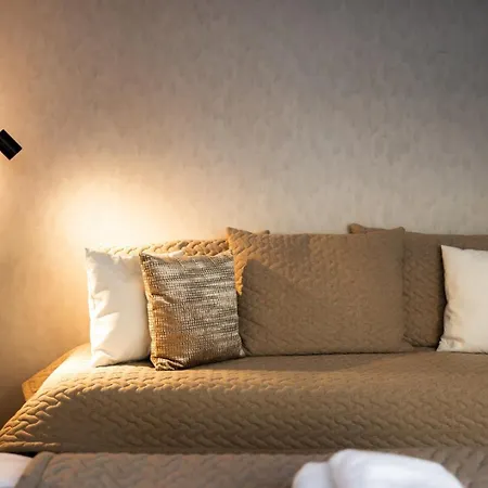 Santa's Luxury 2 *